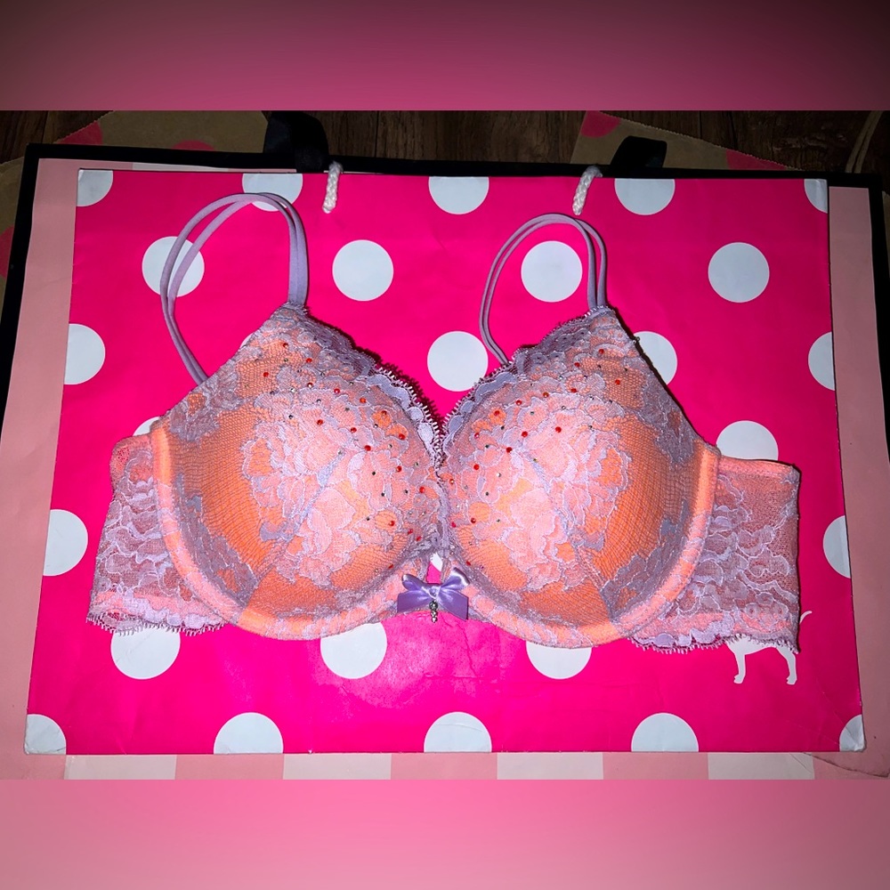 NWOT Victorias Secret size 36B Very Sexy Plunge Neon Peach/Lavender Bling Bra.